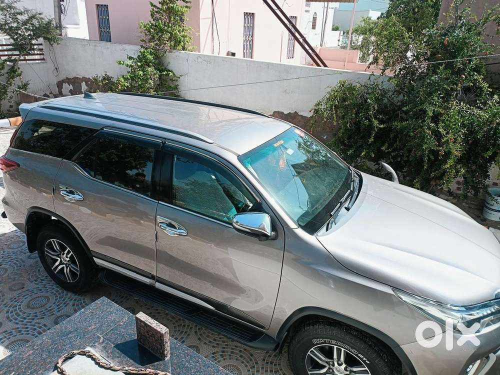 Toyota Fortuner 2017 Km Driven