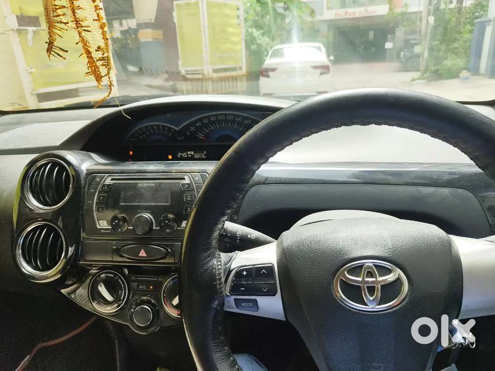 Toyota Etios Cross 1.4 2015