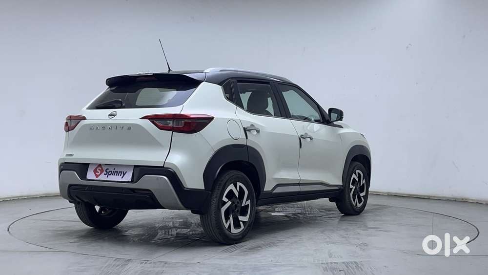 Nissan Magnite 1.0 Xv Premium Turbo Dual Tone, 2021, Petrol