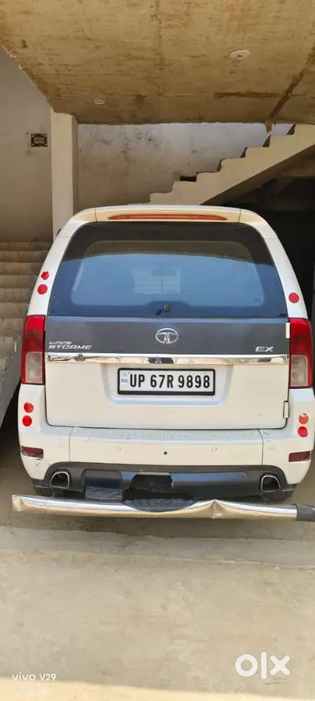 2016 Tata Safari Storme