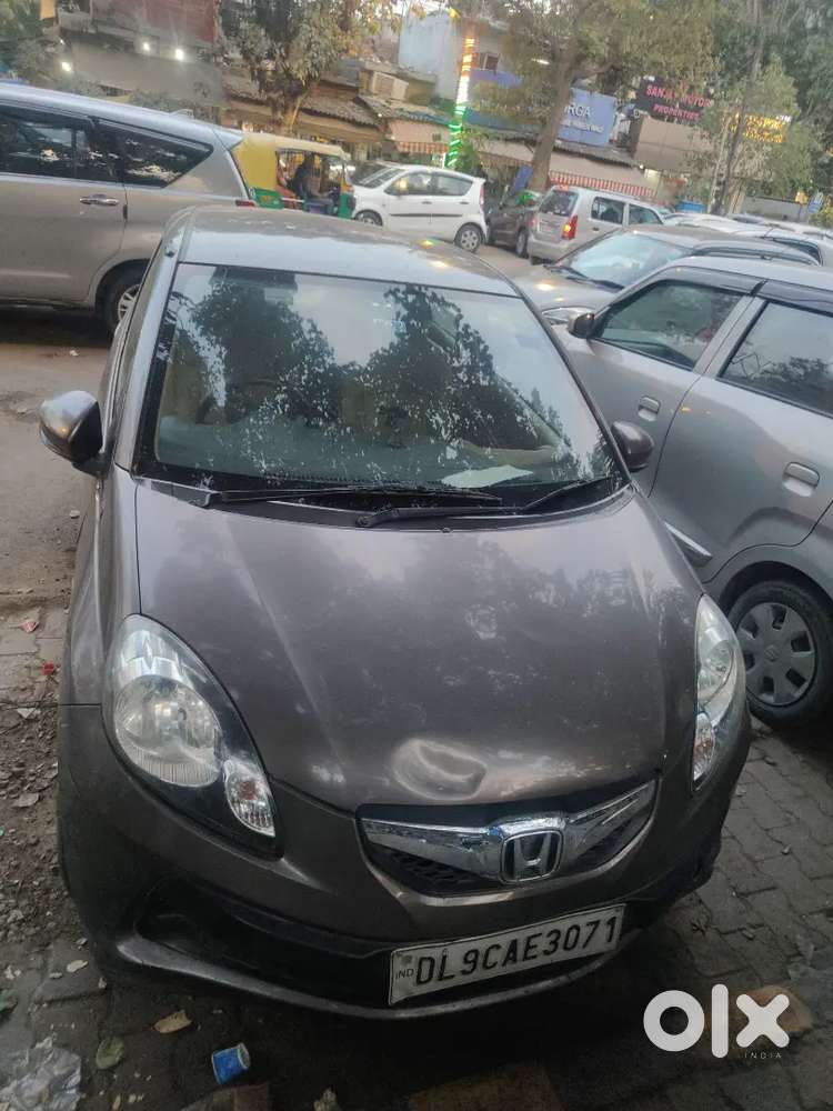 Gadi New Condition Hai Or 260000