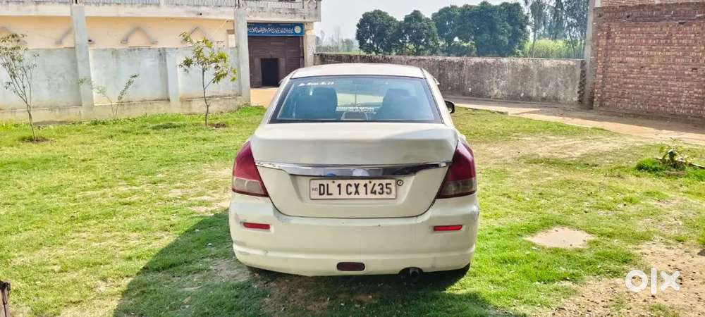 Maruti Dzire Lxi 2011