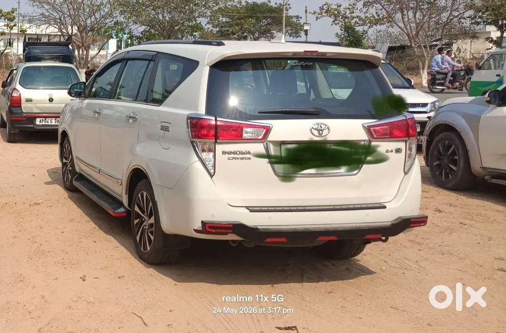 Toyota Innova Crysta 2022