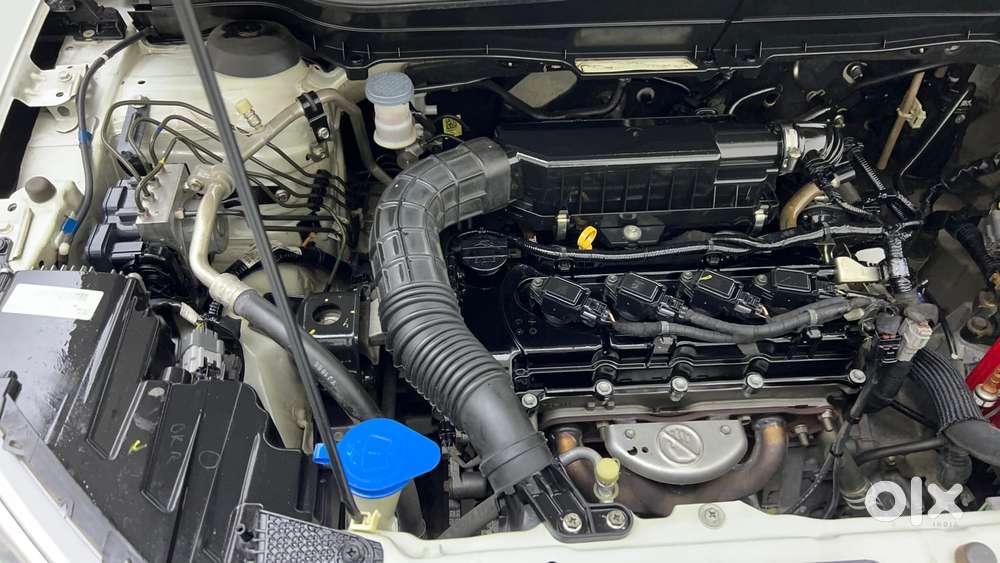 Maruti Suzuki Vitara Brezza 1.5 Zxi Plus At, 2021, Petrol