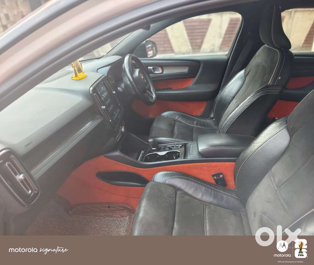 Volvo Xc40 D4 Momentum, 2019, Diesel