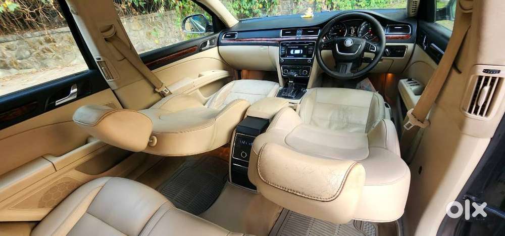 Skoda Superb Elegance Tdi 2.0 At, 2011, Diesel