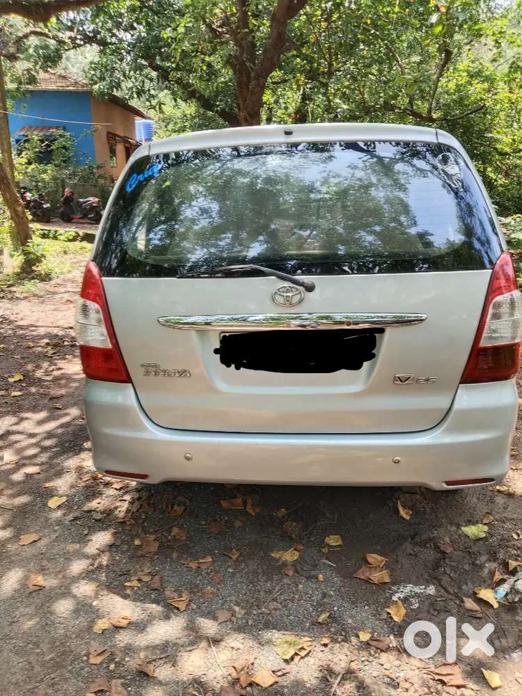 Toyota Innova 2010 Diesel Well Maintained