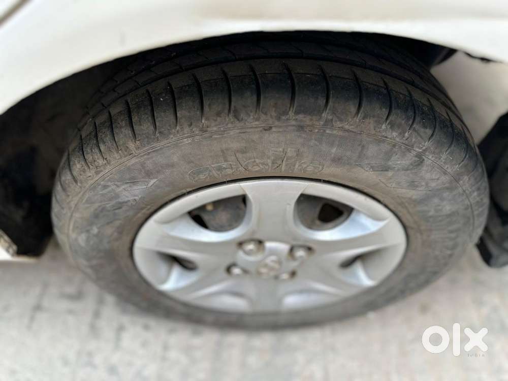 Hyundai Accent Executive, 2010, Petrol