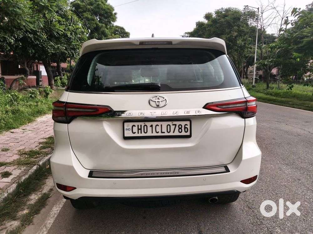 Toyota Fortuner 4x2 At 2.8 Diesel, 2022, Diesel