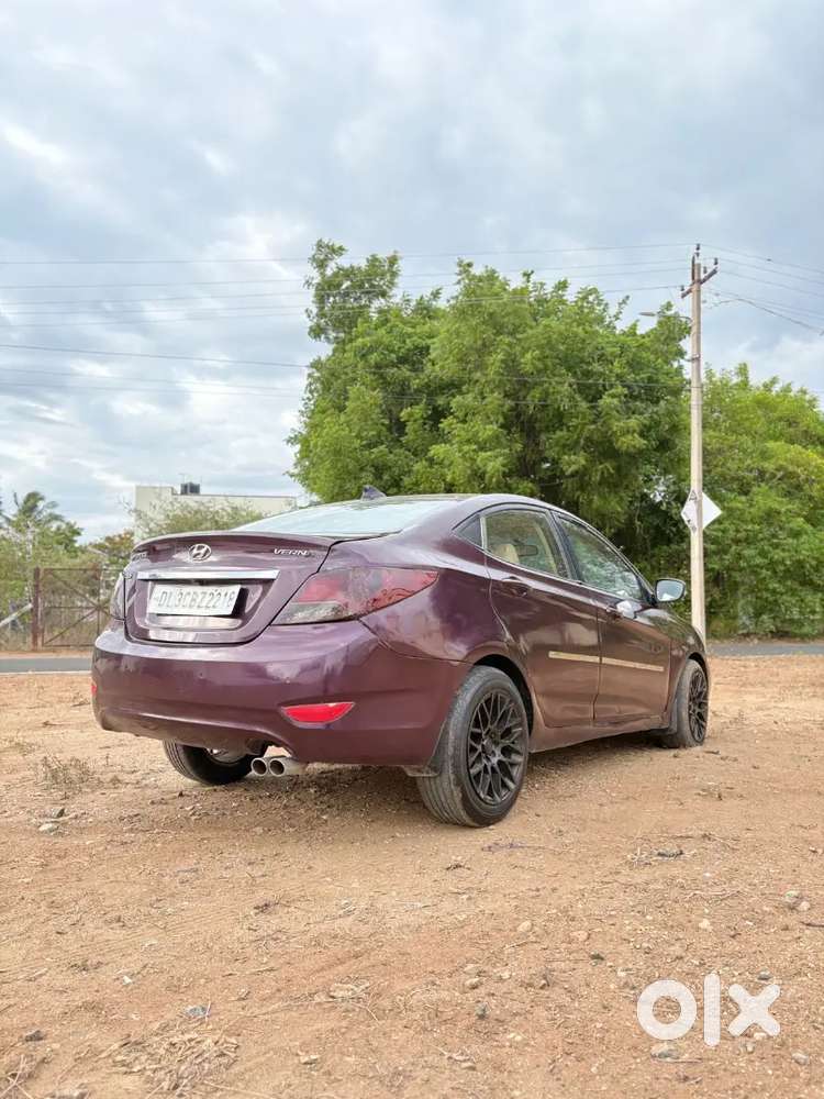 Hyundai Verna 2012 Petrol Well Maintained