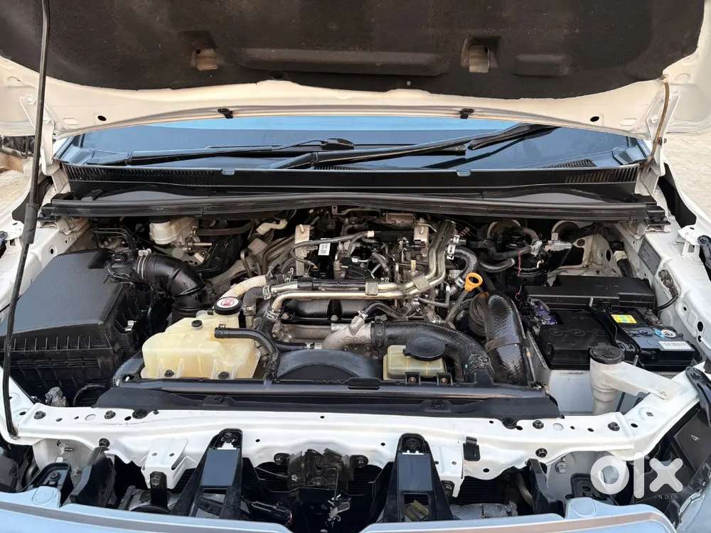 Toyota Innova Crysta 2019 Diesel 92000 Km Driven