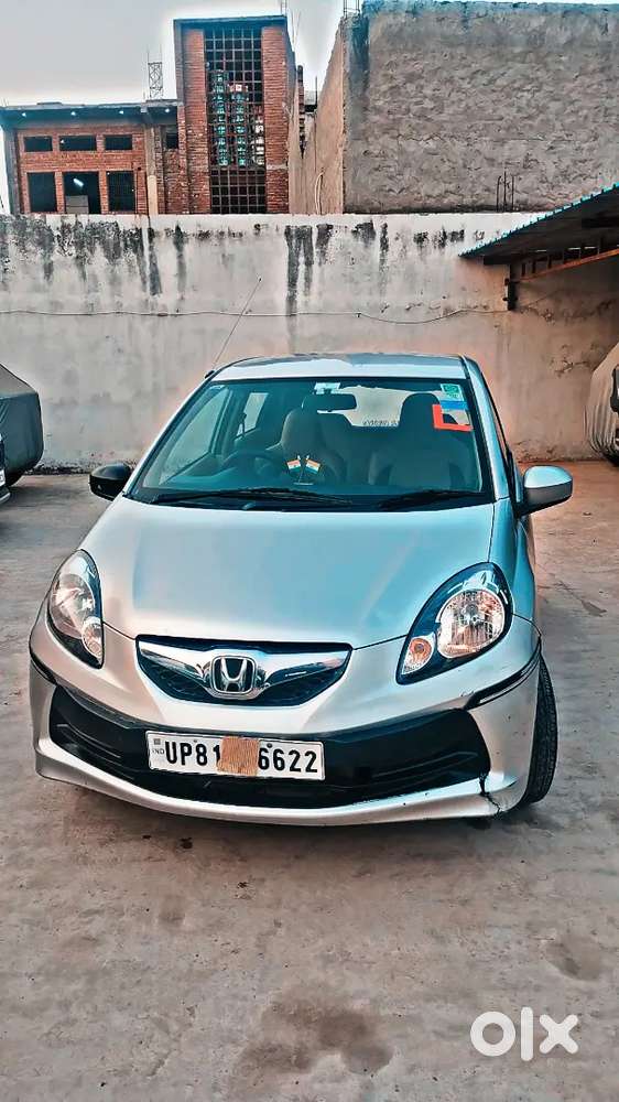 Honda Brio S Top Model Naam Karani Hai Aur Chalani Ha Bss Untouched