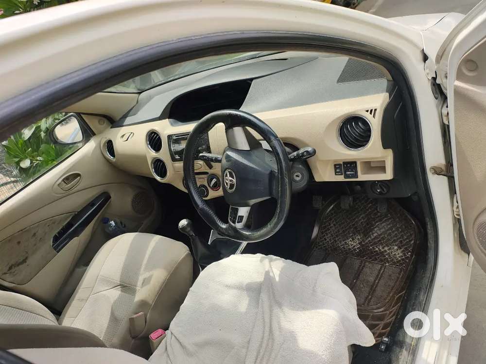 Toyota Etios Liva 2016 Manual Petrol Car