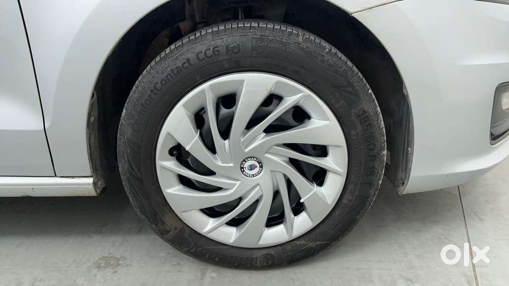 Volkswagen Vento 1.2 Tsi Comfortline At, 2016, Petrol