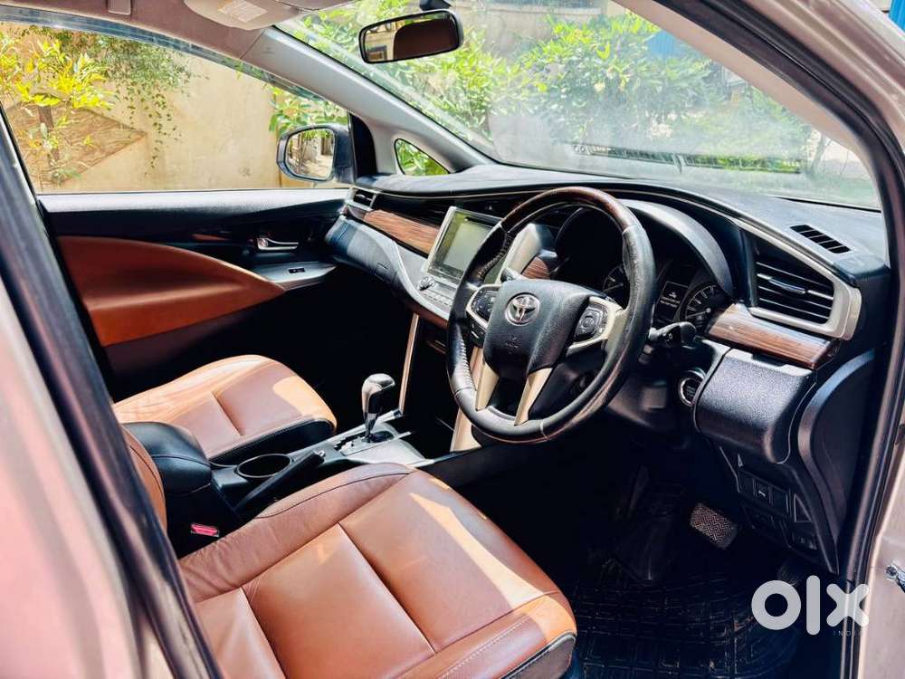 Toyota Innova Crysta 2.8 Z, 2017, Diesel