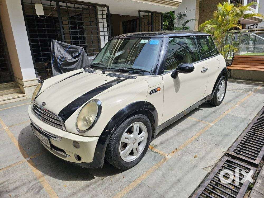 Mini 3 Door, 2010, Petrol