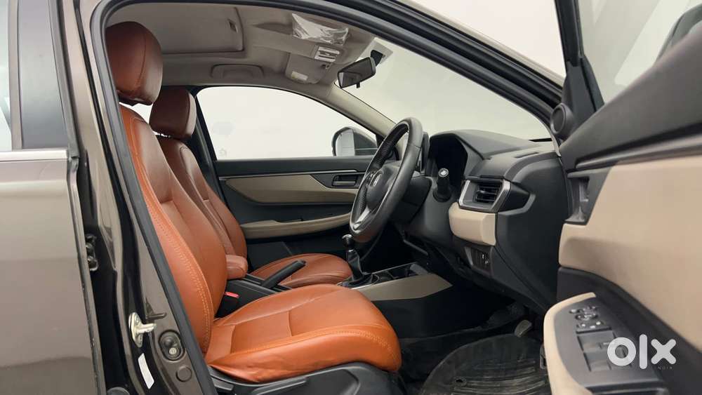 Honda Elevate Vx Mt, 2023, Petrol