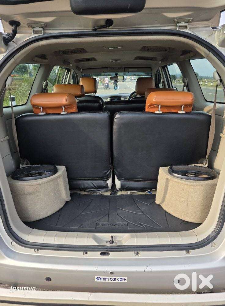 Toyota Innova 2.5 G (diesel) 8 Seater, 2014, Diesel