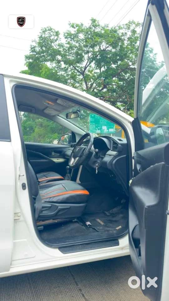 Toyota Innova Crysta 2.4 G Mt 7 Str, 2019, Diesel