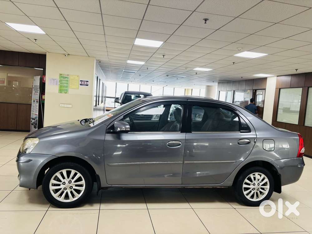 Toyota Etios 1.5 Vx, 2015, Petrol