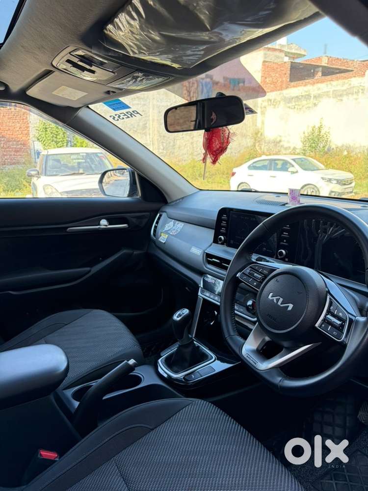 Kia Seltos 1.5 Htk Plus Petrol Mt 2024 | Black Colour |
