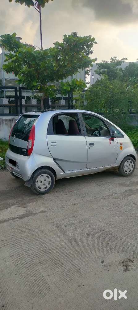 Tata Nano Twist 2014