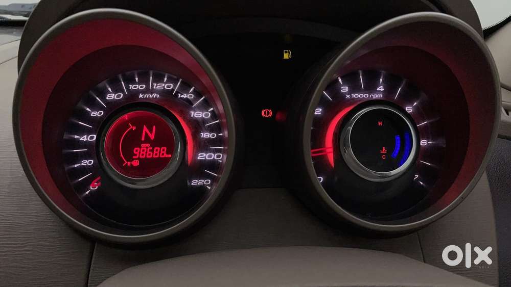 Mahindra Xuv500 W8, 2015, Diesel