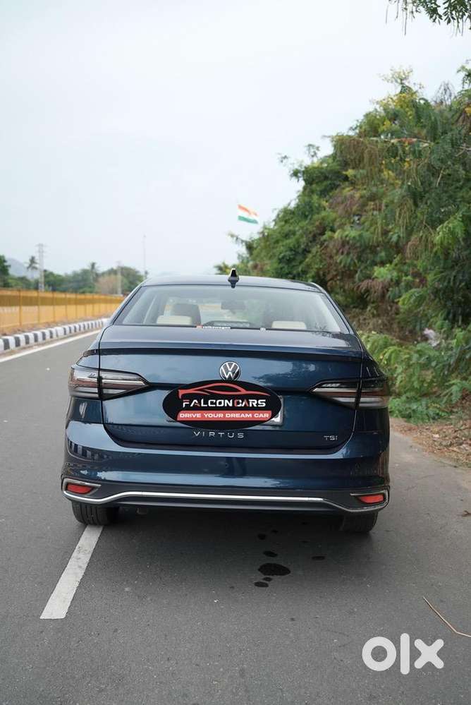 Volkswagen Virtus 2025 Petrol 4800 Km Driven