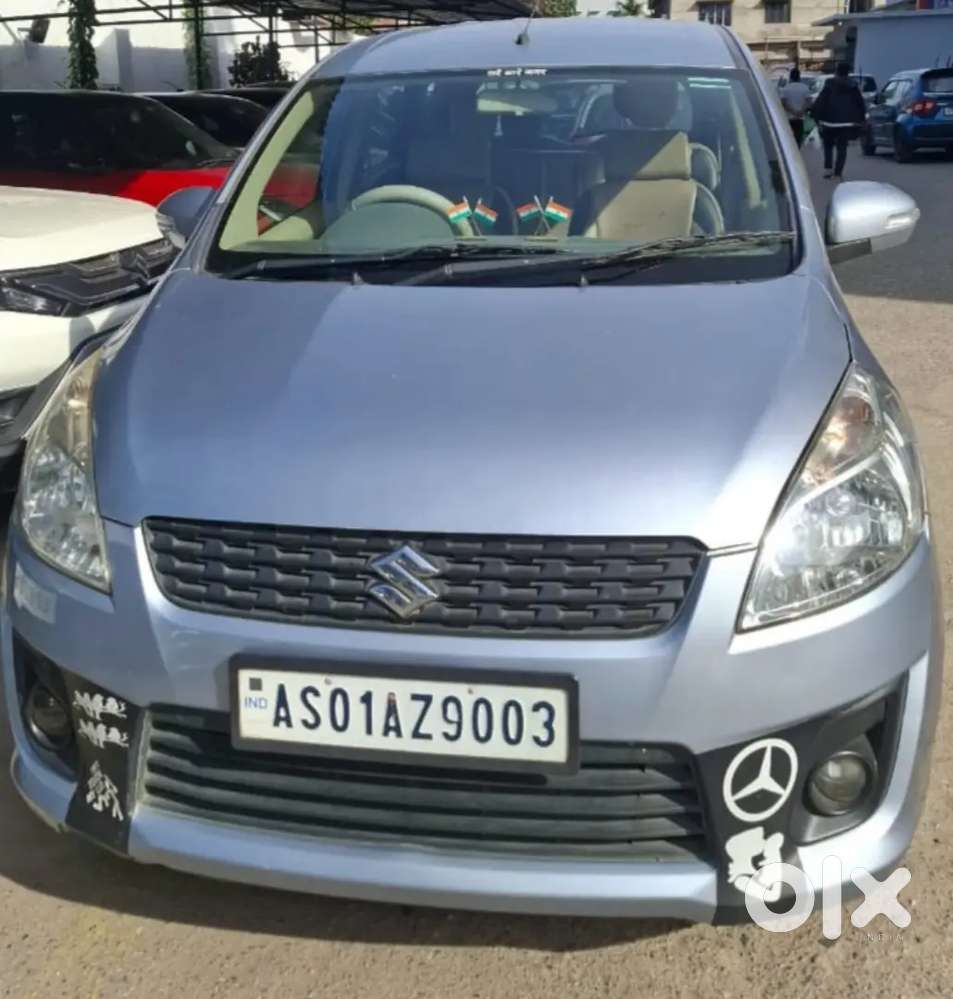 Maruti Suzuki Ertiga  Zxi 2012