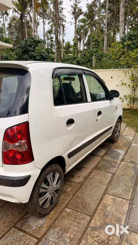 Single User Hyundai Santro Xing 2010 Petrol Car