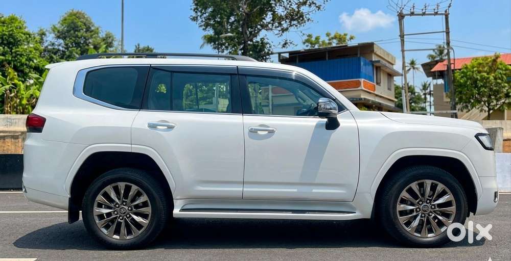 Toyota Land Cruiser 3.3 Zx Diesel, 2022, Diesel