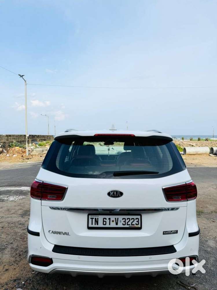 Kia Carnival Prestige, 2021, Diesel