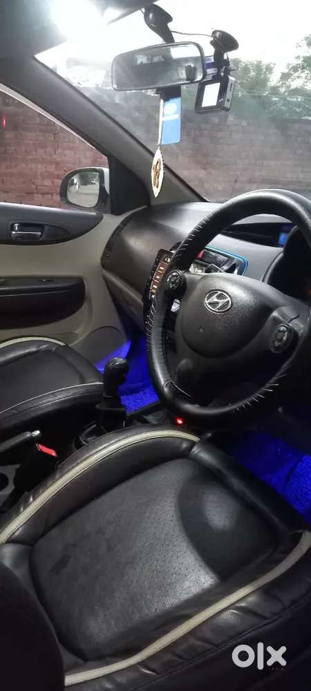 Hyundai I20 Nov 2012 Diesel 125000 Km