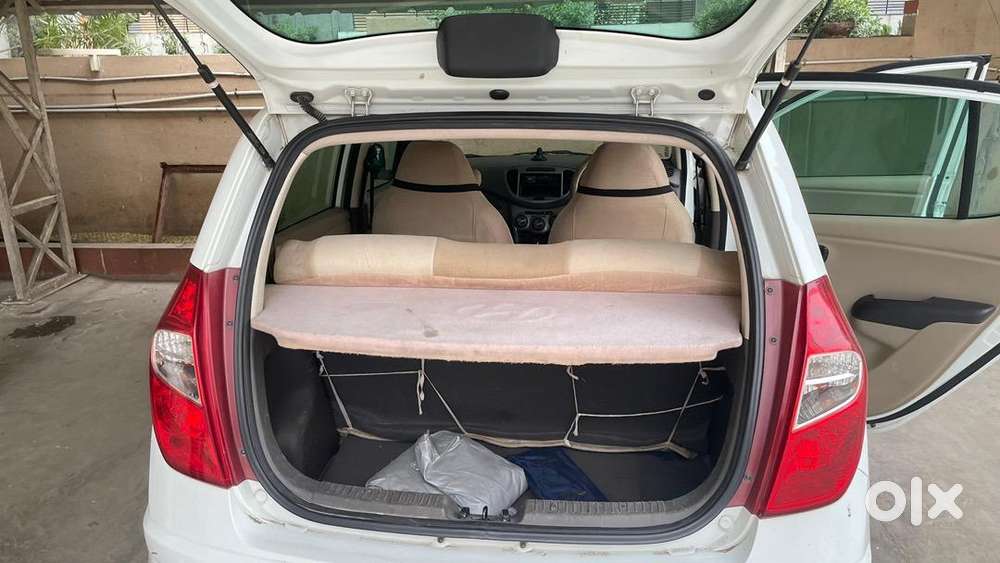 Hyundai I10 2011 Petrol 70000 Km Driven