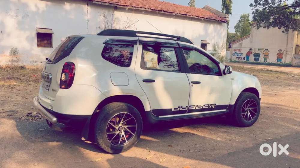 Renault Duster 2015 Diesel 143168 Km Driven