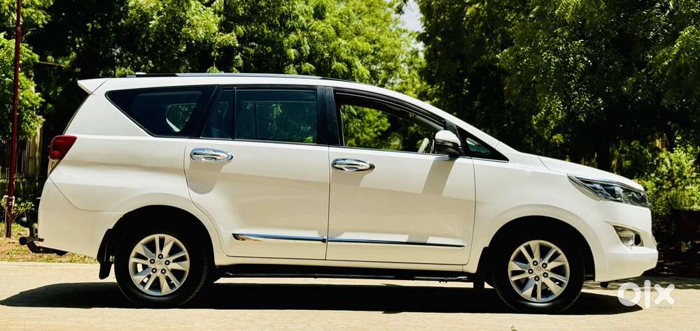 Toyota Innova Crysta 2.4 G Mt 7 Str, 2020, Diesel