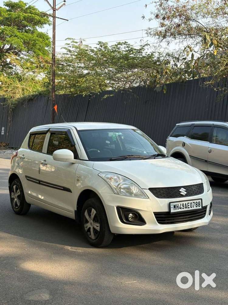Maruti Suzuki Swift Vxi Optional, 2016, Petrol