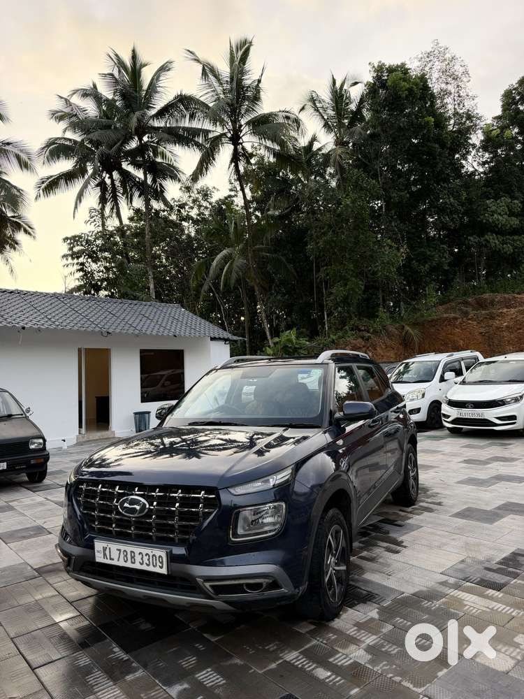 Hyundai Venue S 1.2 Petrol, 2021, Petrol