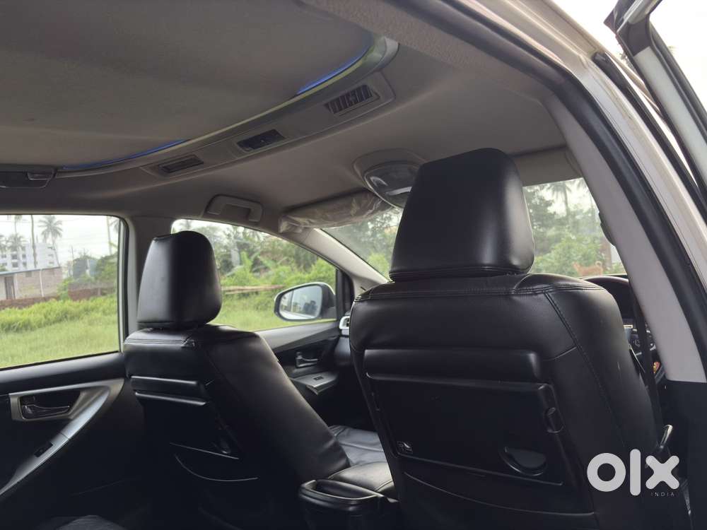 Toyota Innova Crysta 2.4 V 8 Str, 2018, Diesel