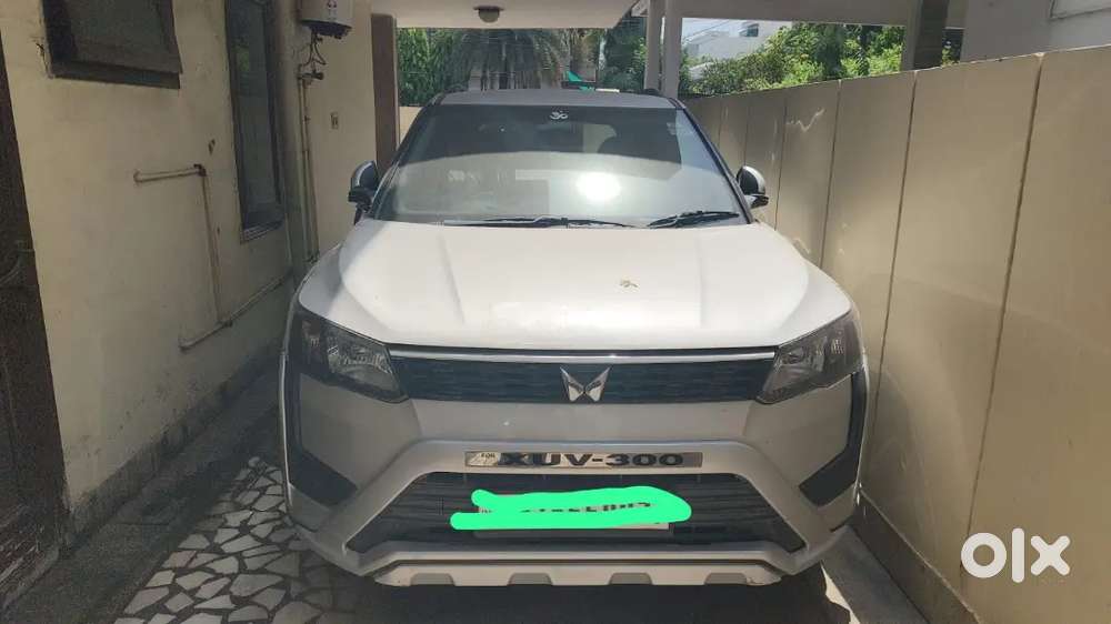 Mahindra Xuv300 Turbosport 2024 Diesel 76500 Km Driven