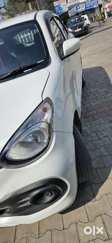 Maruti Suzuki Celerio Zxi  2022 Petrol Well Maintained