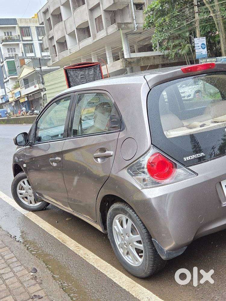 Honda Brio 2011-2013 V Mt, 2013, Petrol