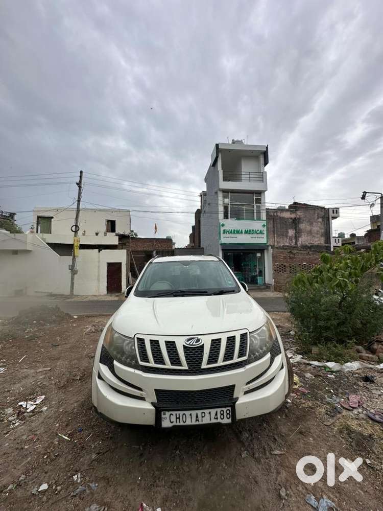 Mahindra Xuv500 2012 Diesel 100000 Km Driven