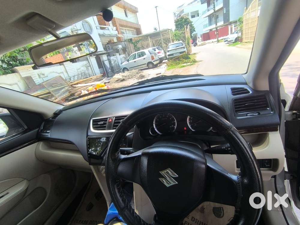 Maruti Suzuki Dzire 1.2 Vxi, 2013, Petrol