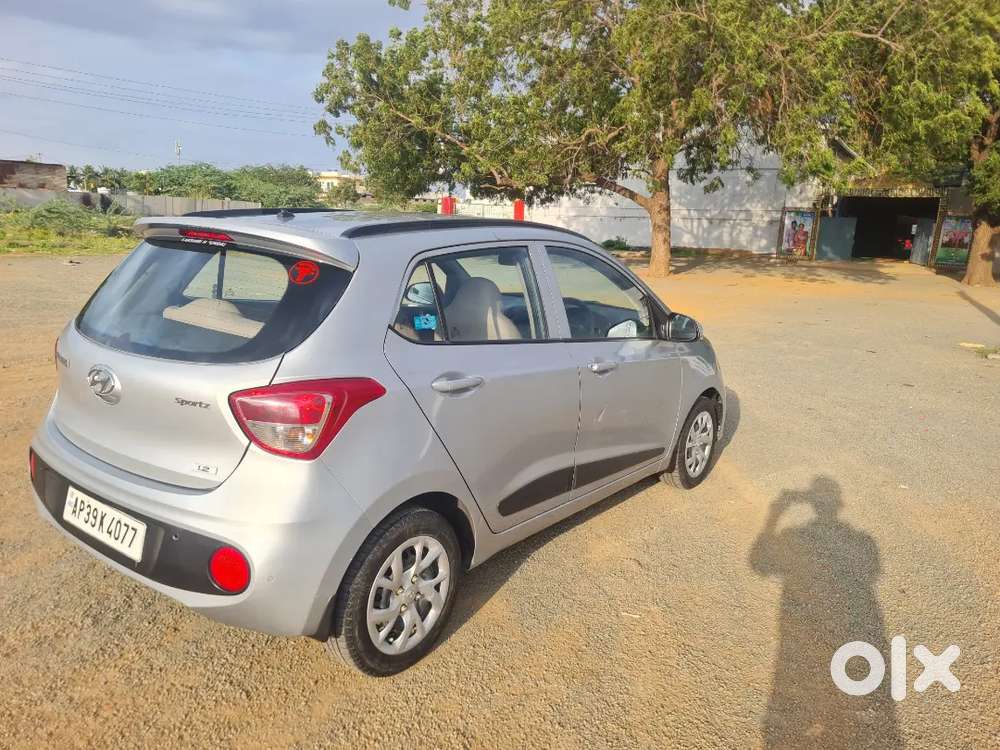 2nd Owner Hyundai Grand I10 2018 Dec Tyres Insurance K