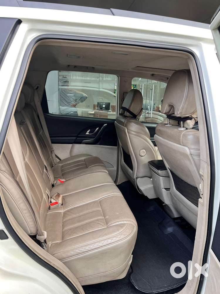 Mahindra Xuv500 2015 Diesel Well Maintained.