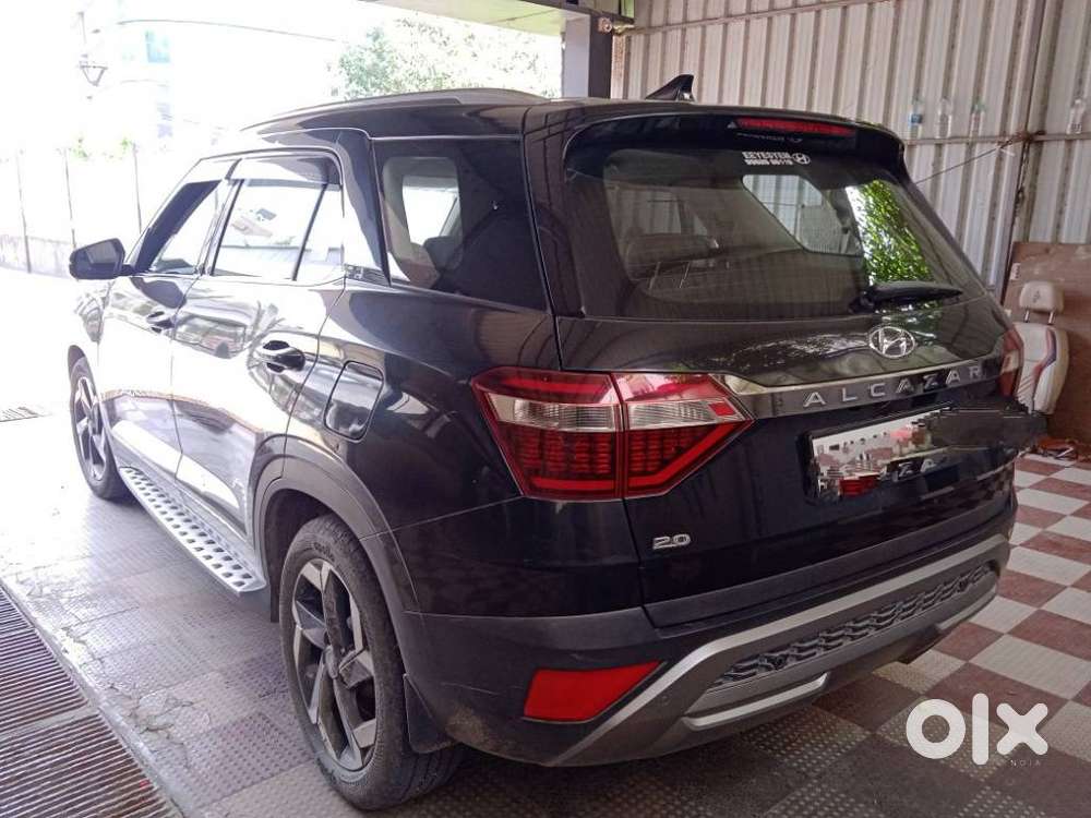 Hyundai Alcazar 2.0 Signature (o) Petrol At 7 Str, 2022, Petrol