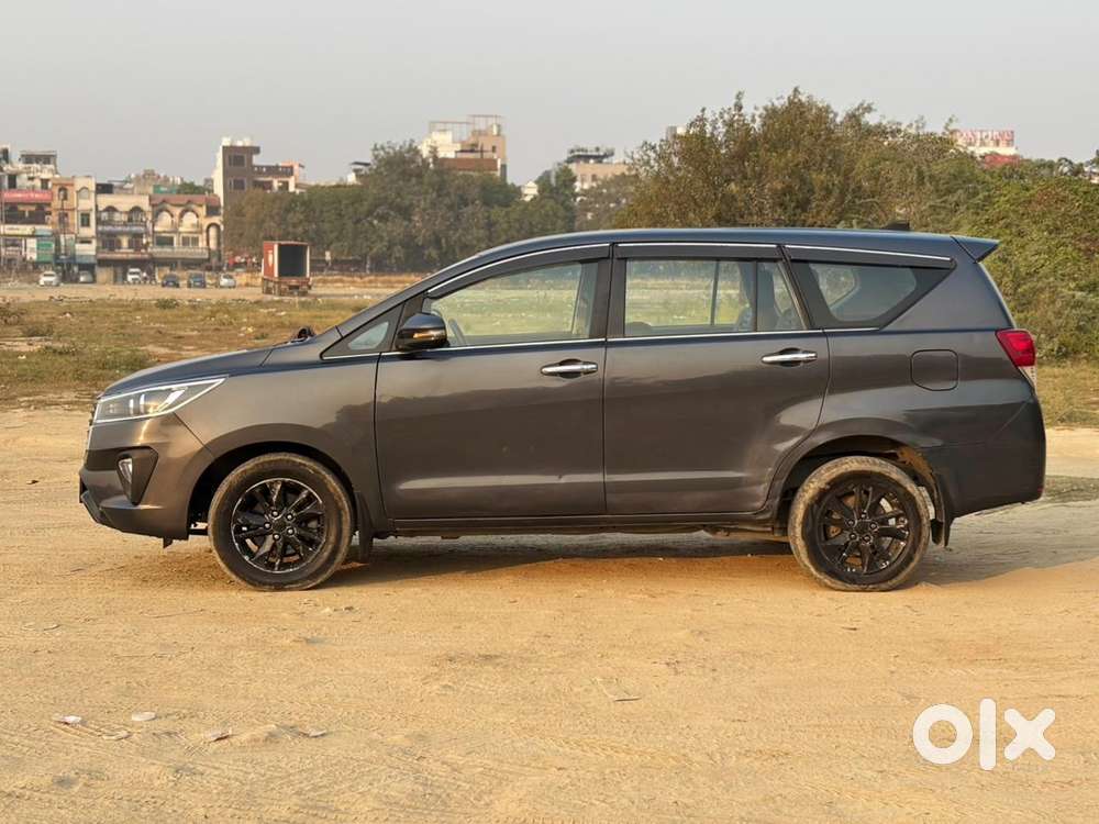 Toyota Innova Crysta 2.4 V, 2018, Diesel