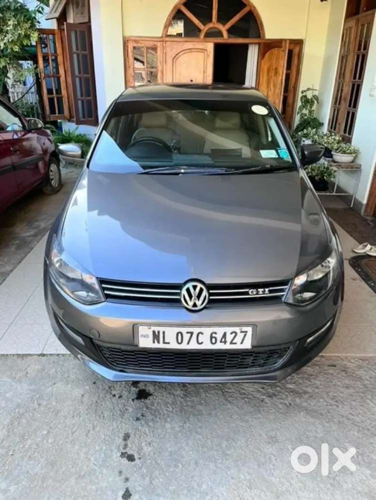 Volkswagen Polo 1.2 Highline Petrol 2013  95000 Km Driven