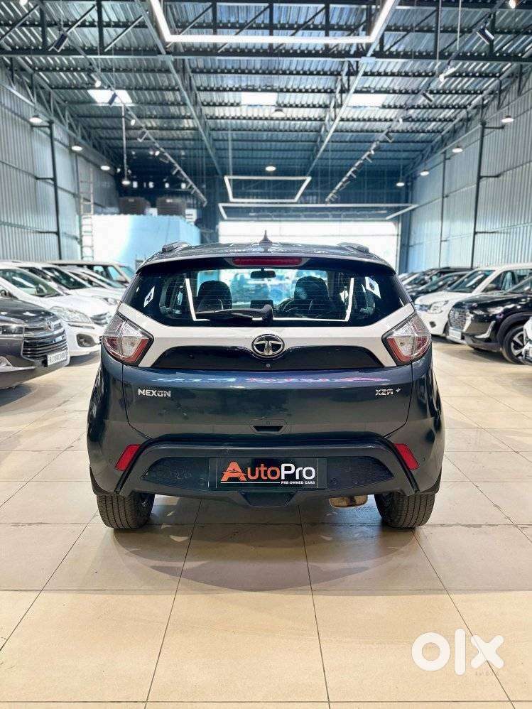 Tata Nexon 1.2 Revotron Xza Plus, 2019, Petrol